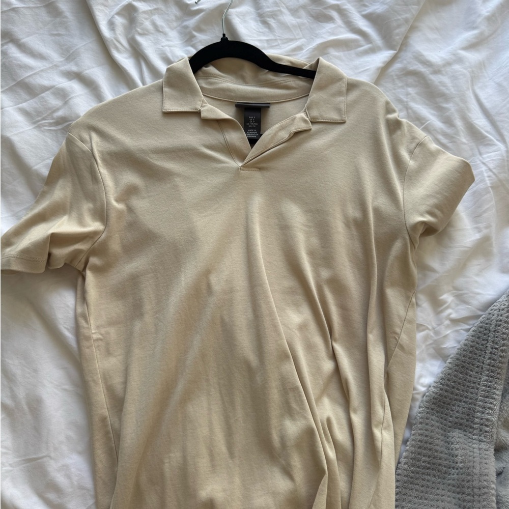 H&M Men's Beige Polo Shirt